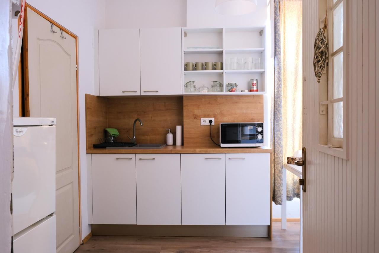 Varfal-Lak Apartman Sopron Ngoại thất bức ảnh