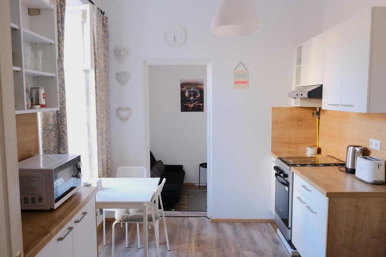 Varfal-Lak Apartman Sopron Ngoại thất bức ảnh