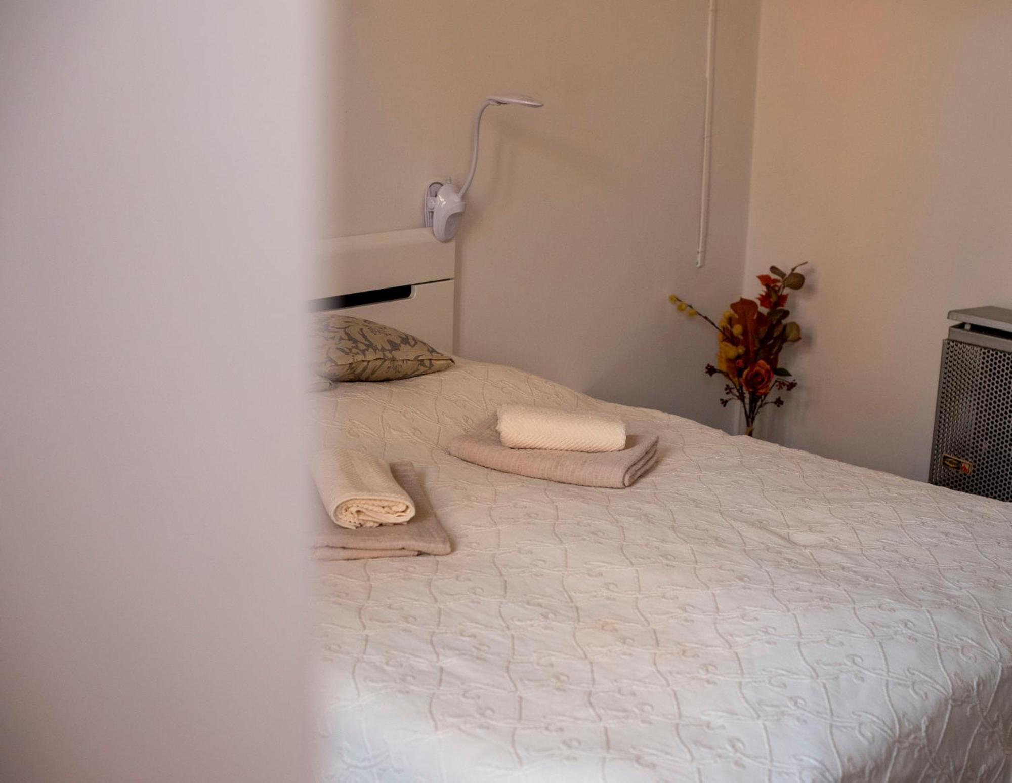 Varfal-Lak Apartman Sopron Ngoại thất bức ảnh